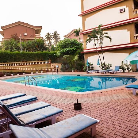 Cherrystay Holiday Resort -Candolim Beach Exterior photo