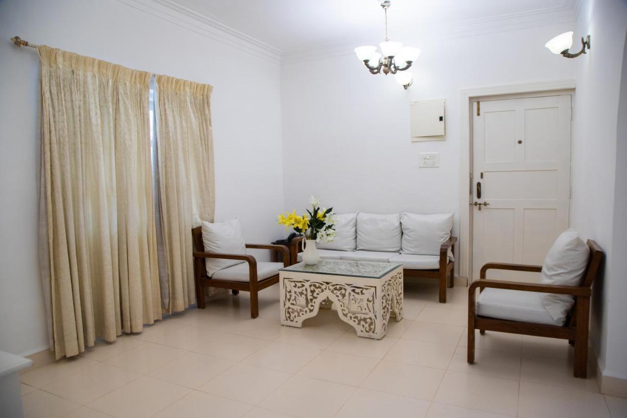 Cherrystay Holiday Resort -Candolim Beach Exterior photo