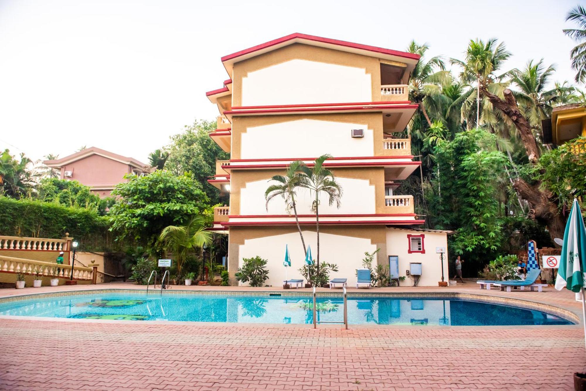 Cherrystay Holiday Resort -Candolim Beach Exterior photo